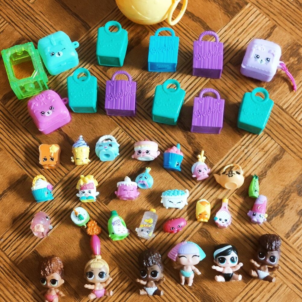 Shopkins and LOL Surprise Dolls Lot